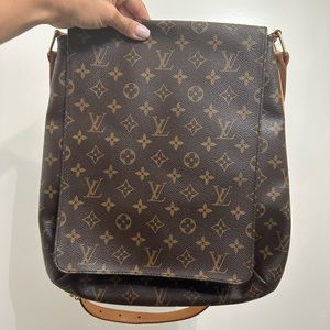 Louis Vuitton messenger bag